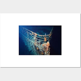 Wreck of RMS Titanic (C010/4463) Posters and Art